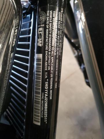 2021 HARLEY-DAVIDSON FLHC 1HD1YAJ22MB032511