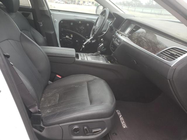 2015 HYUNDAI GENESIS 3. - KMHGN4JE9FU090117