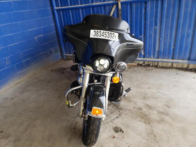 2011 HARLEY-DAVIDSON FLHTK 1HD1KEM18BB649100
