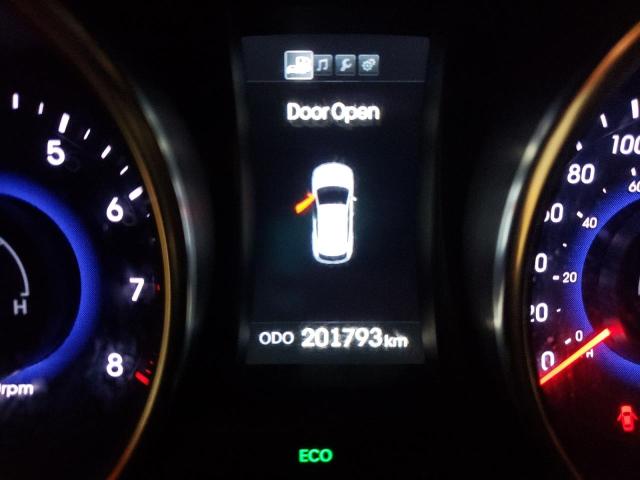 2013 HYUNDAI SANTA FE S - 5XYZUDLA9DG020612