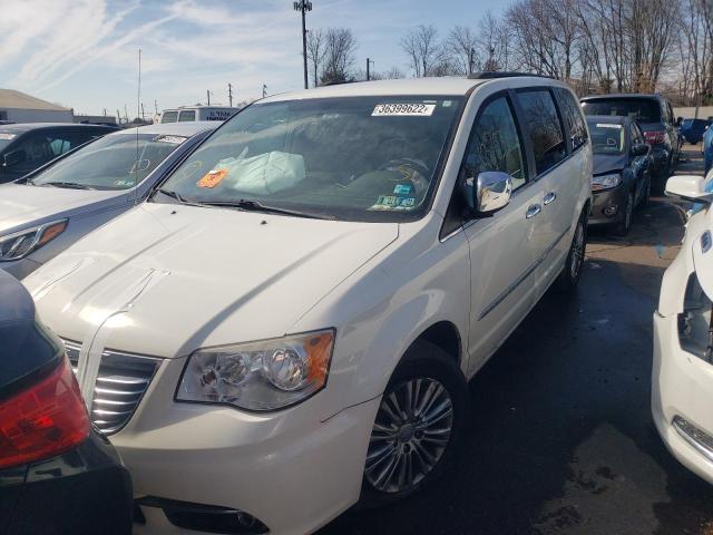2013 CHRYSLER TOWN & COU - 2C4RC1CG4DR659904