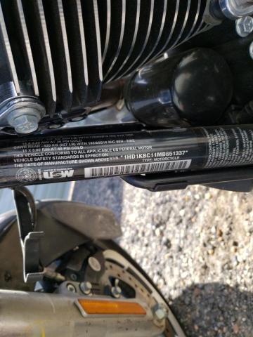 2021 HARLEY-DAVIDSON FLHX 1HD1KBC11MB651337