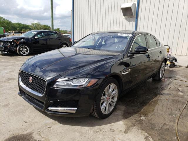 2017 JAGUAR XF PREMIUM SAJBD4BV7HCY35408