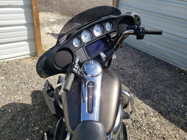 2021 HARLEY-DAVIDSON FLHX 1HD1KBC11MB651337