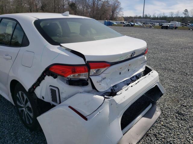 2021 TOYOTA COROLLA LE - JTDEAMDE1MJ007992