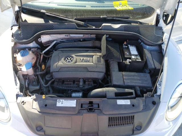 2017 VOLKSWAGEN BEETLE SE 3VWJ17AT5HM627530