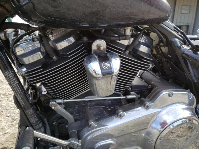 2020 HARLEY-DAVIDSON FLHX 1HD1KBC16LB608756