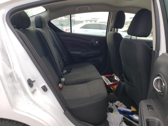 2018 NISSAN VERSA S 3N1CN7AP4JL827865