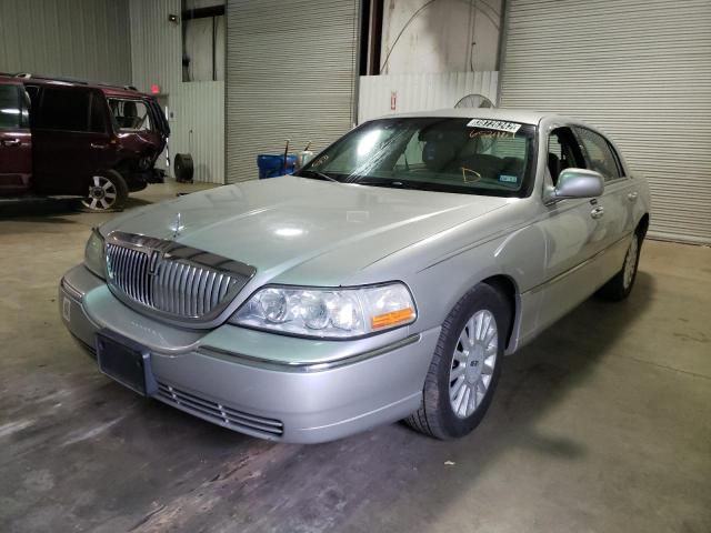 1LNHM81W65Y652487 Lincoln Town Car Signature
