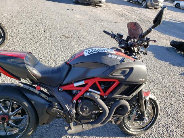 2015 DUCATI DIAVEL ZDM13BSW8FB020121