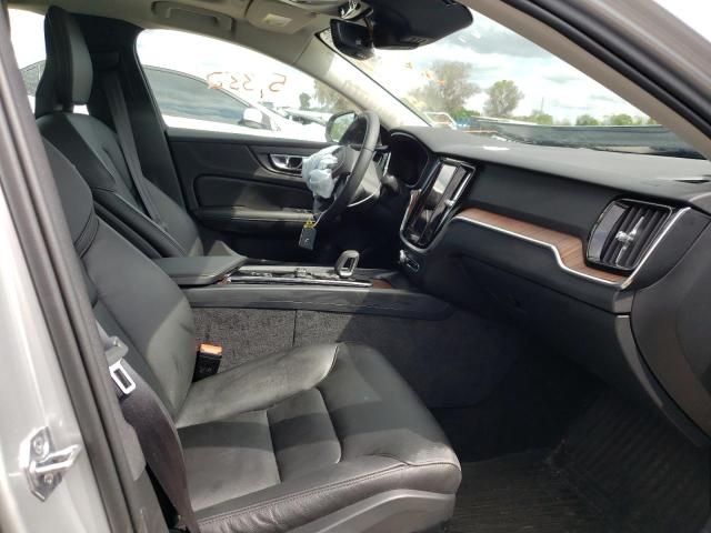 2022 VOLVO S60 B5 MOM 7JRL12TZ0NG161139