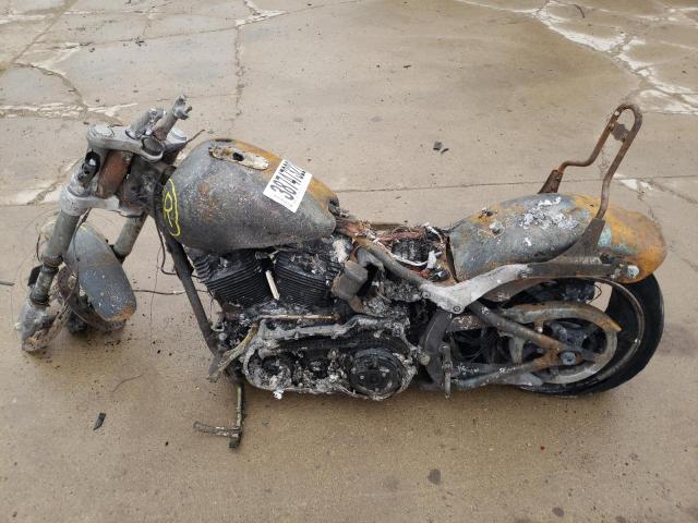 2017 HARLEY-DAVIDSON FXSE 1HD1TG915HB959117