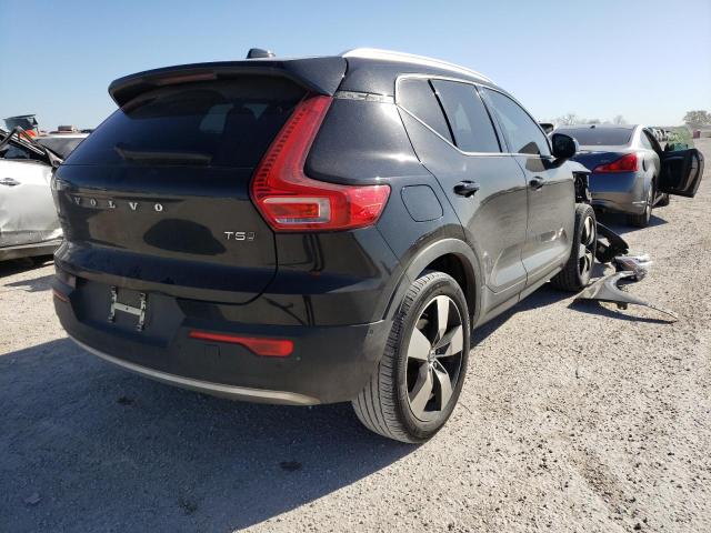 2019 VOLVO XC40 T5 MO YV4162UK5K2138308