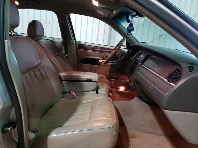 1LNHM81W65Y652487 Lincoln Town Car Signature