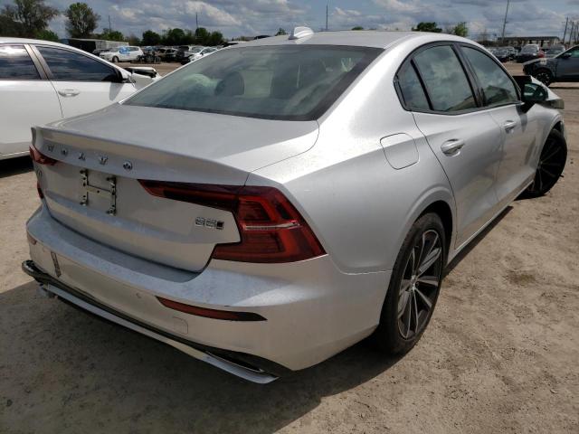 2022 VOLVO S60 B5 MOM 7JRL12TZ0NG161139