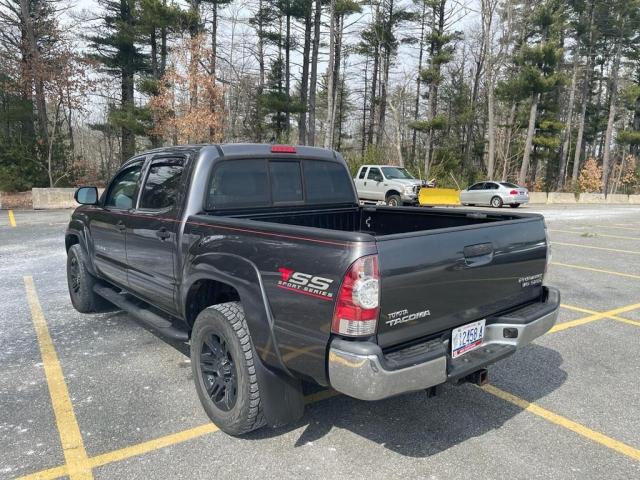 5TFJU4GNXFX071658 Toyota Tacoma Dou 2015. Фото: 2