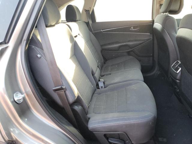 2016 KIA SORENTO LX 5XYPG4A31GG034298