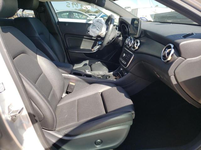 2019 MERCEDES-BENZ GLA 250 WDCTG4EB9KU020389
