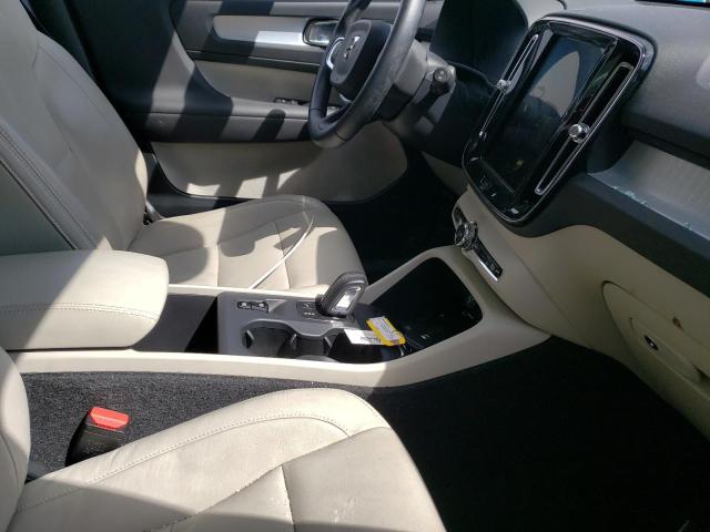 2019 VOLVO XC40 T5 MO YV4162XZ0K2009370
