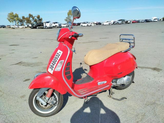 2010 VESPA GTS 300 SU ZAPM459L2A5701044