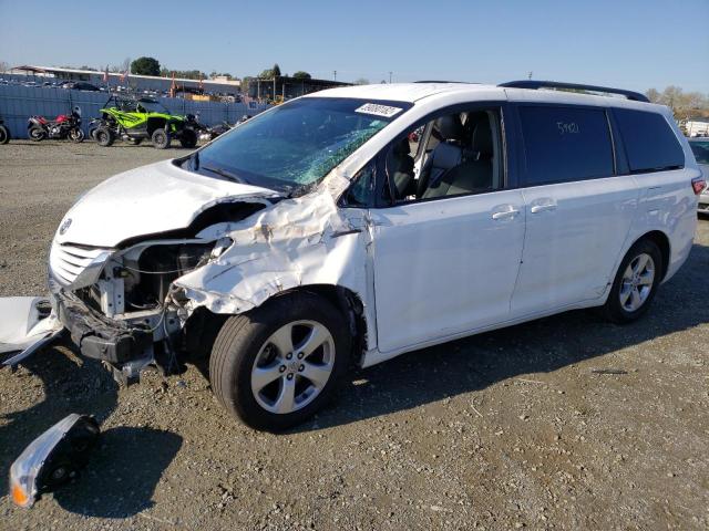 2017 TOYOTA SIENNA LE 5TDKZ3DC3HS867082