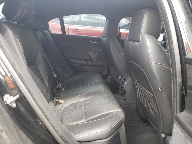 2018 JAGUAR XE S SAJAG4FV3JCP17858