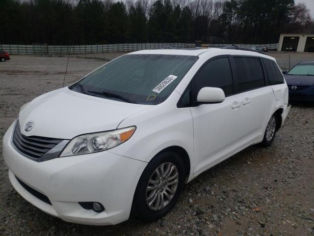 5TDYK3DC7CS236147 Toyota Sienna Xle 2012. Фото: 1