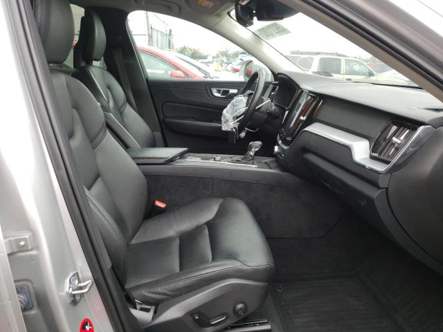 2018 VOLVO XC60 T5 LYV102RK4JB096689