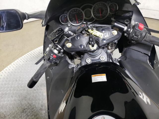 2019 SUZUKI GSX1300 RA JS1GX72B8K7101535