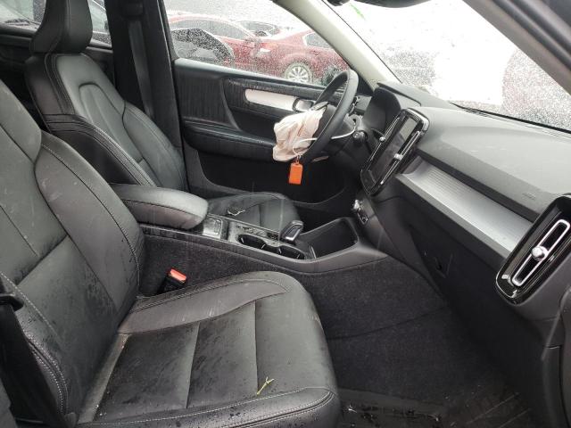 2021 VOLVO XC40 T5 MO YV4162UK8M2432529