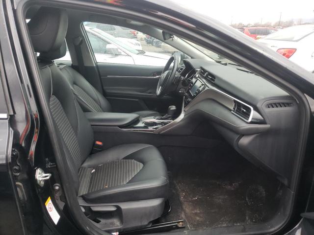 2018 TOYOTA CAMARY SE 4T1B11HK0JU532047