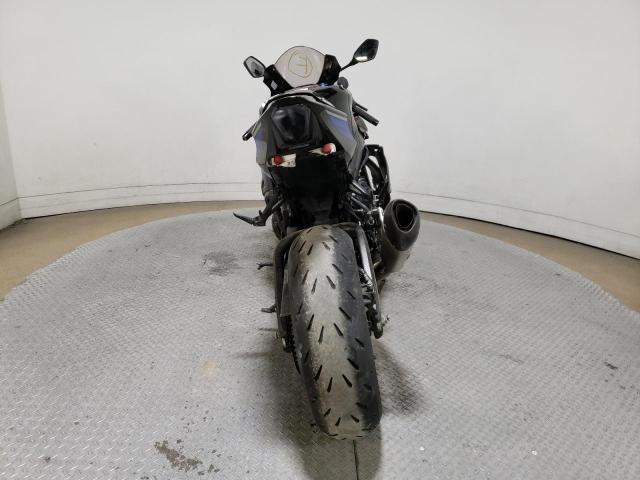 2017 SUZUKI GSX-R1000 JS1DM11H7H2100364