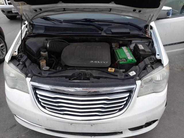 2A4RR8DG6BR734082 Chrysler Town & Cou 2011. Фото: 6