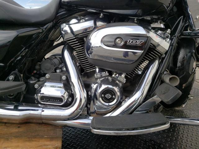 2019 HARLEY-DAVIDSON FLHR 1HD1FBC17KB655121