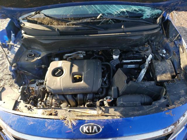 KNDEU2AA5M7044098 KIA Seltos