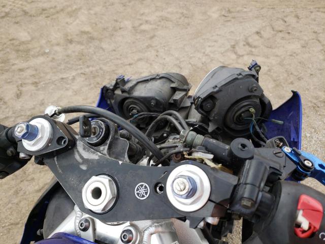 2002 YAMAHA YZFR6 JYARJ04E42A024272