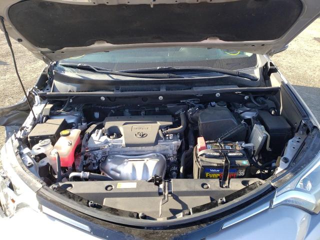 2017 TOYOTA RAV4 XLE 2T3WFREV3HW404984