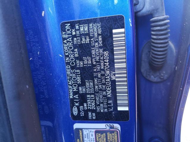 KNDEU2AA5M7044098 KIA Seltos