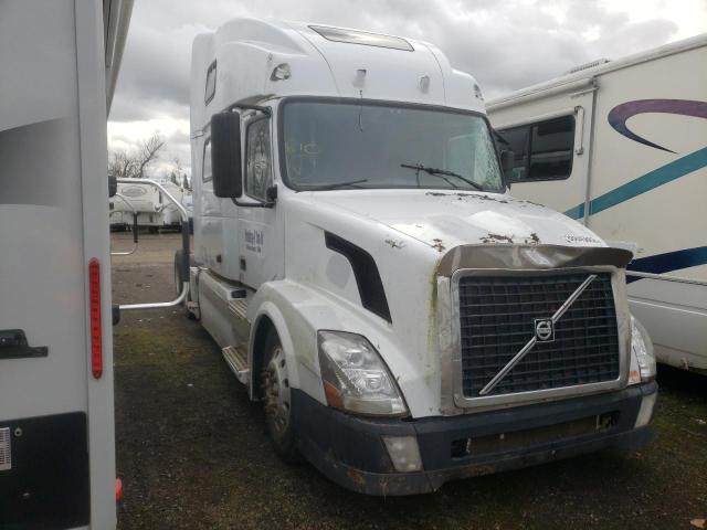 Volvo VN salvage cars for sale: 2006 Volvo VN VNL