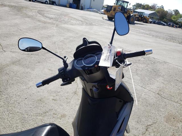 2017 PIAGGIO SCOOTER ZAPMA20S6H5000156