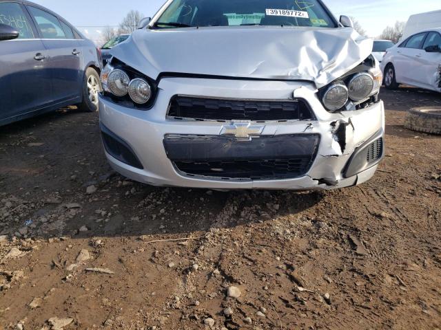 1G1JC6SH7F4198426 Chevrolet Sonic Lt 2015. Фото: 8