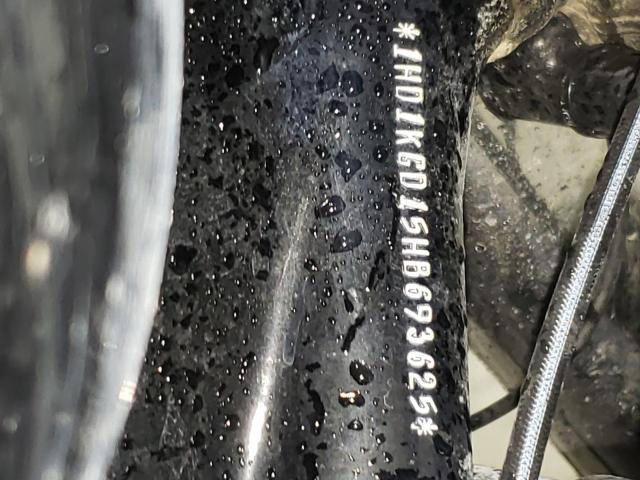 2017 HARLEY-DAVIDSON FLTRU 1HD1KGD15HB693625