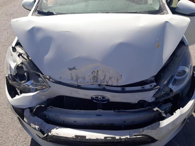 2015 TOYOTA PRIUS C JTDKDTB3XF1086961