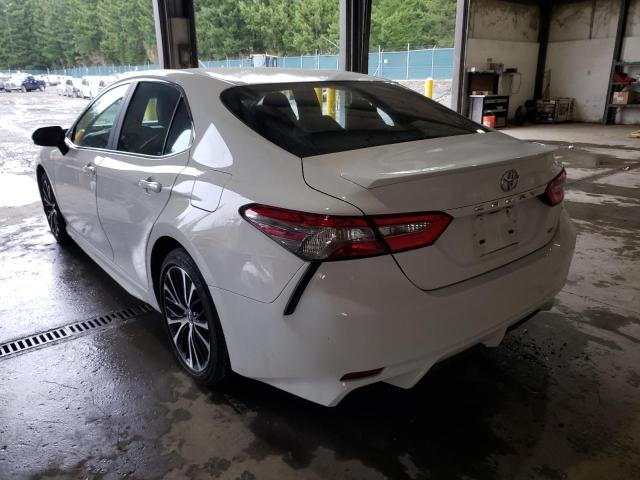 4T1B11HK0JU656139 Toyota Camry L 2018. Фото: 2