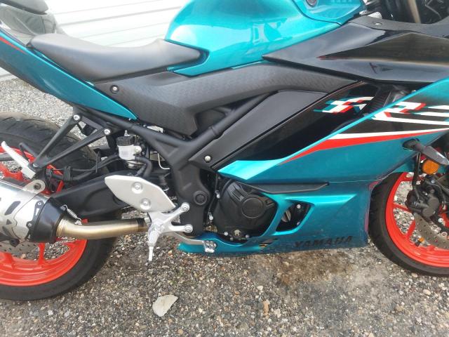 2021 YAMAHA YZFR3 A MH3RH18Y7MK007488