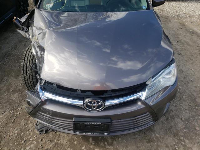 2015 TOYOTA CAMRY LE 4T1BF1FK7FU484896