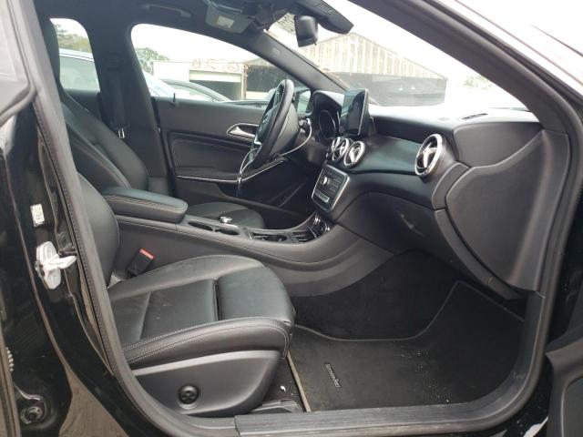 2017 MERCEDES-BENZ CLA 250 4M WDDSJ4GB6HN495166