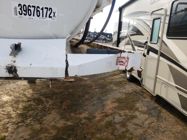 Фото: 3BYD6VH29CH005142 - 9