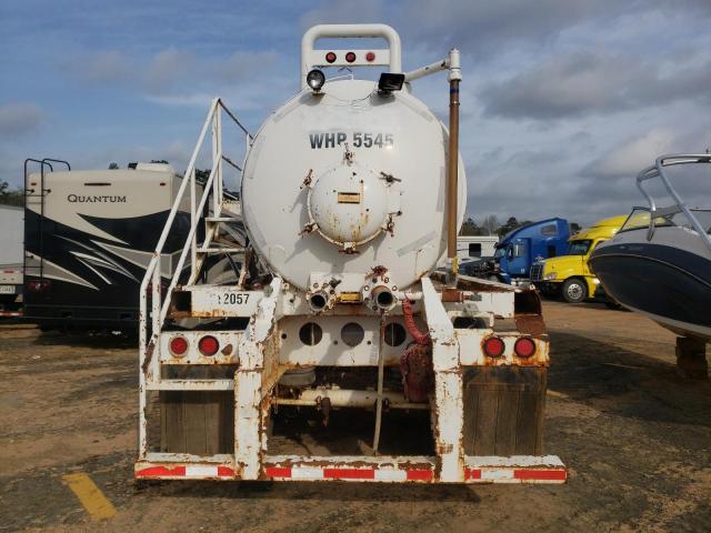 Фото: 3BYD6VH29CH005142 - 6