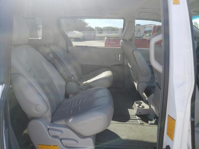 5TDYK3DCXCS250513 Toyota Sienna Xle 2012. Фото: 5
